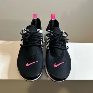 Women’s Nike Air Presto Black Hyper Pink Light Silver 878068-019 sz 8